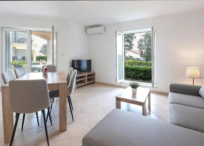 Sea View By Moro 2 マリンスカ