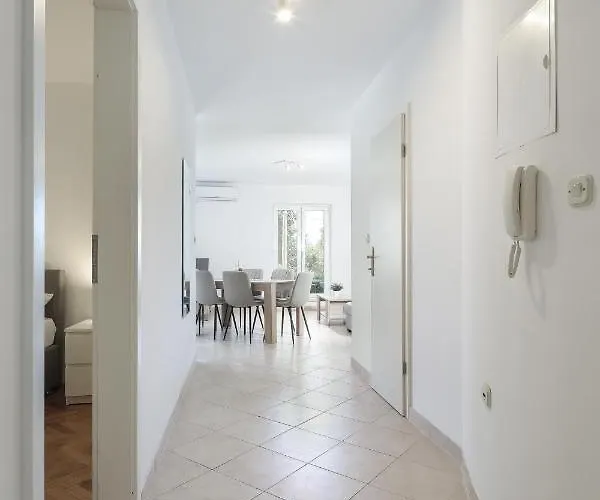 Sea View By Moro 2 アパート *